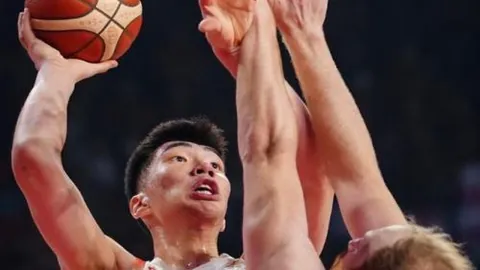 戴琳爆光潘硕拒领巨款真相，潘母账目坚守之谜